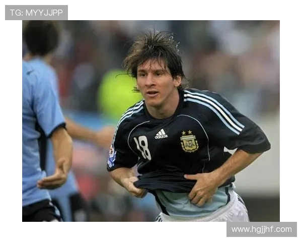 国外长发足球明星的魅力与风采解析以及他们在赛场上的精彩表现