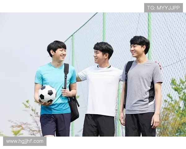 足球明星的收入究竟有多高揭秘他们的财富来源与生活方式 足球明星的收入究竟有多高揭秘他们的财富来源与生活方式